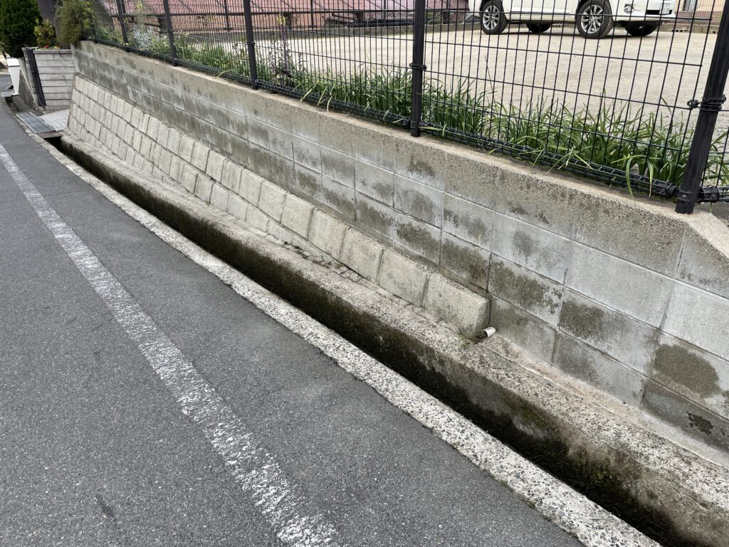 明るく清潔な見た目を取り戻しました。