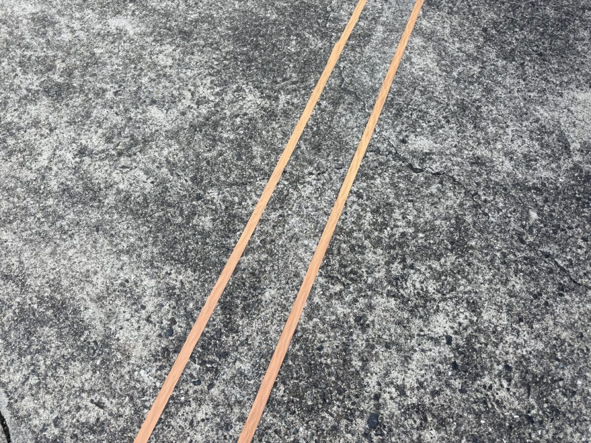 消えかかった白線を塗装し、駐車しやすい外観に